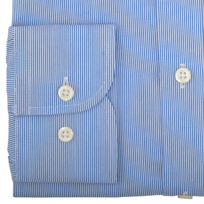 Chemise Bleue avec rayures blanches